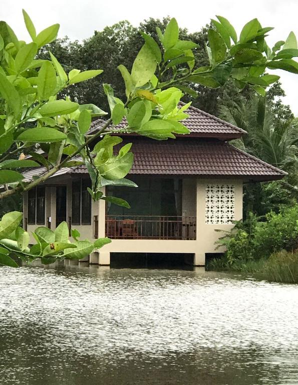 Lantala Residence Takua Thung Eksteriør billede